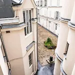 Vaugirard - Saint Germain Des Prés - Place París