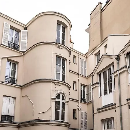 Vaugirard - Saint Germain Des Pres - Place Paris